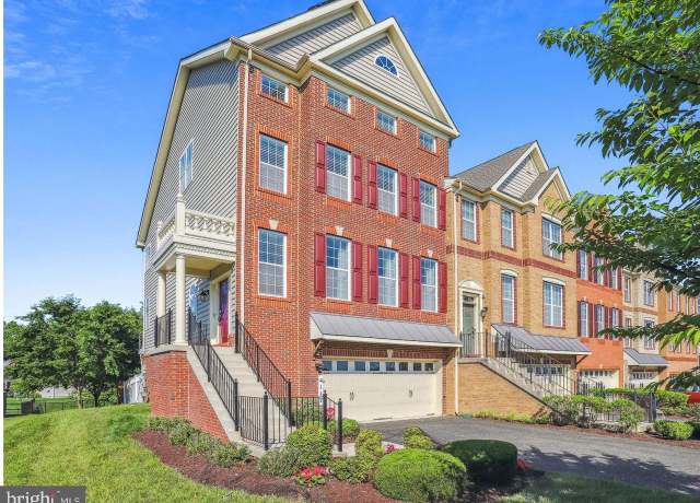 Property at 4117 Yearling Ct, Upper Marlboro, MD 20772, 4 beds, 4 baths
