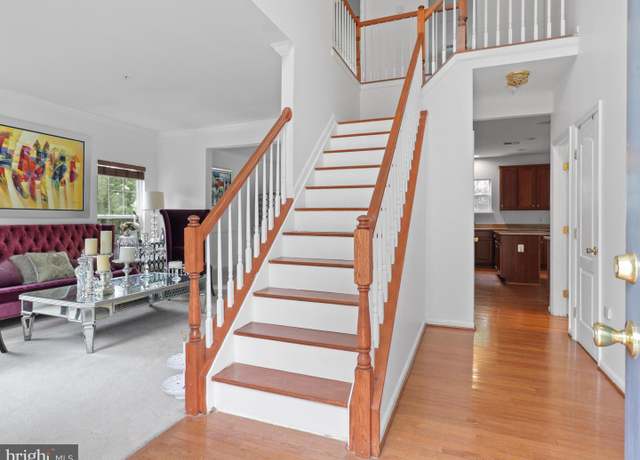 Property at 2905 Melisa Dr, Fort Washington, MD 20744, 5 beds, 3.5 baths
