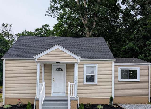 Property at 1017 Alexander Dr, Vineland, NJ 08361, 3 beds, 2 baths