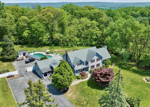 Property at 591 Route 579, Hampton, NJ 08827, 4 beds, 5 baths