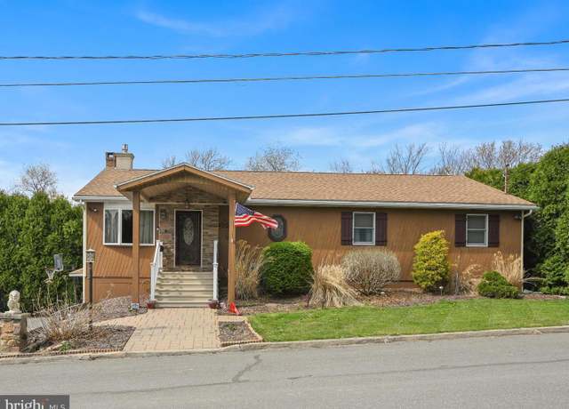 Property at 250 W Fell St, Summit Hill, PA 18250, 3 beds, 2.5 baths