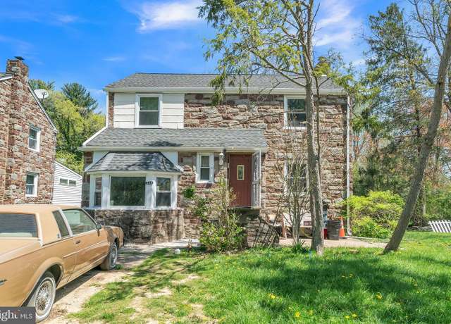 Property at 258 Lee Cir, Bryn Mawr, PA 19010, 4 beds, 2.5 baths