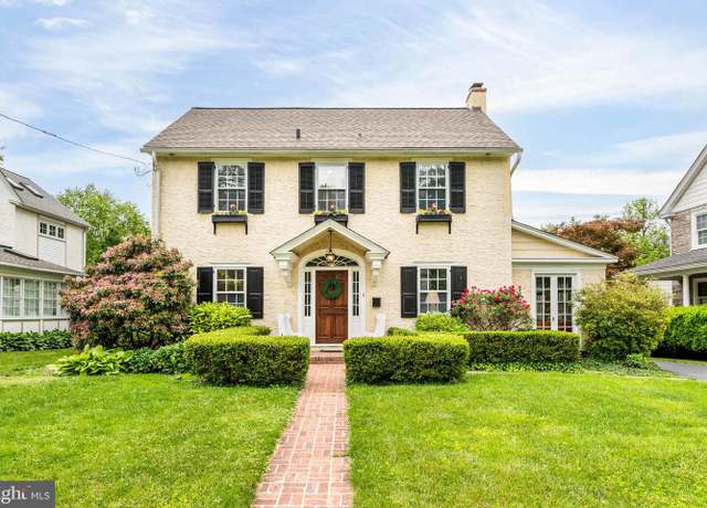 Property at 124 Poplar Ave, Wayne, PA 19087, 4 beds, 2.5 baths