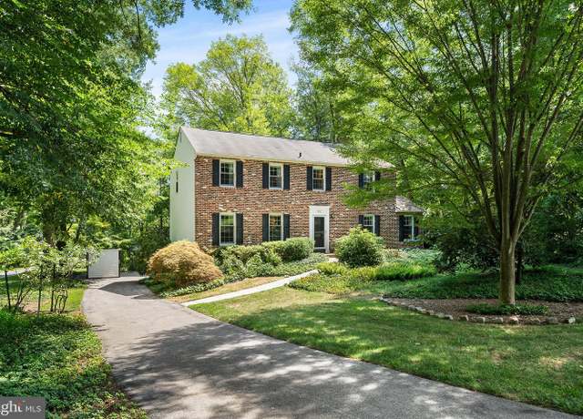 Property at 937 Hunt Rd, Radnor, PA 19008, 4 beds, 2.5 baths
