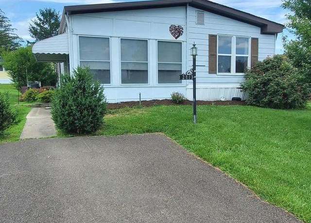 Property at 281 Winding Brook Run, North Wales, PA 19454, 2 beds, 2 baths