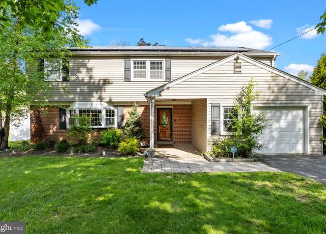 Property at 3219 Sunset Ave, Norristown, PA 19403, 5 beds, 2.5 baths