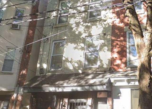 Property at 720 S 6th St, Philadelphia, PA 19147, 4 beds