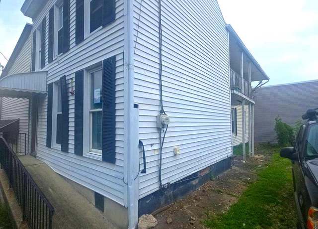 Property at 118 S 3rd St, Pottsville, PA 17901, 3 beds, 2 baths