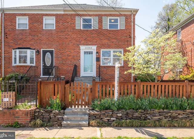 Property at 2406 Burke Ave Unit A, Alexandria, VA 22301, 3 beds, 2 baths