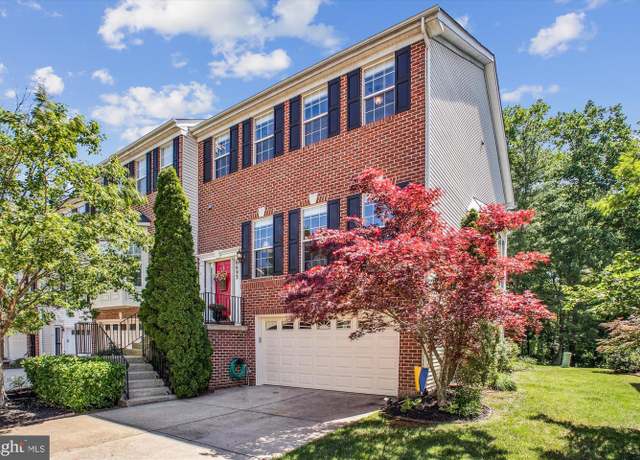 Property at 6693 Ordsall St, Alexandria, VA 22315, 4 beds, 3.5 baths