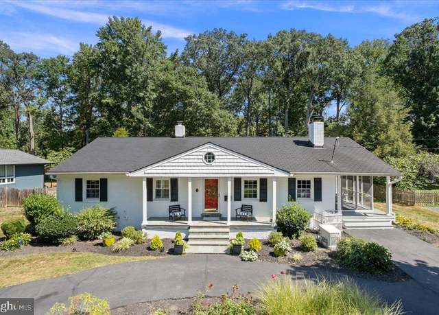 Property at 4412 Tarpon Ln, Alexandria, VA 22309, 5 beds, 3 baths