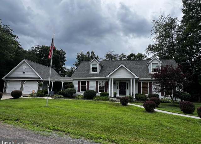 Property at 260 Edith Ln, Hedgesville, WV 25427, 3 beds, 2.5 baths