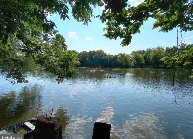Property at 65 Rivermist Ln, Harpers Ferry, WV 25425, 3 beds, 2 baths