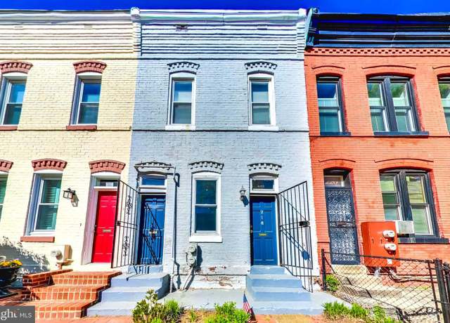 Property at 218 12th Pl NE, Washington, DC 20002, 3 beds