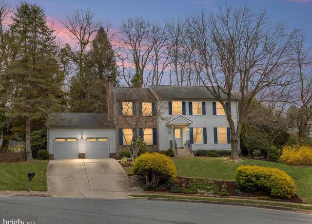 Property at 6 Point Ave, Newark, DE 19711, 4 beds, 2.5 baths