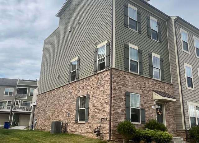 Property at 3309 Stone Barn Dr, Frederick, MD 21704, 5 beds, 4.5 baths