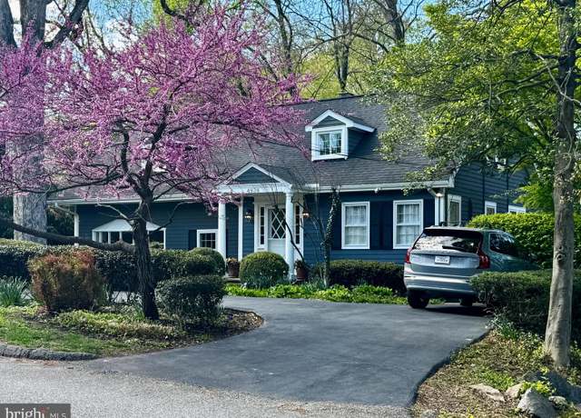 Property at 4838 Park Ave, Bethesda, MD 20816, 4 beds, 4.5 baths