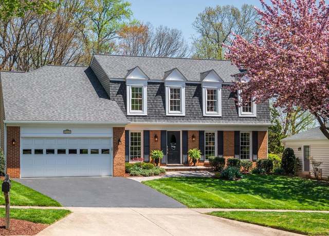 Property at 12108 Triple Crown Rd, North Potomac, MD 20878, 5 beds, 3.5 baths