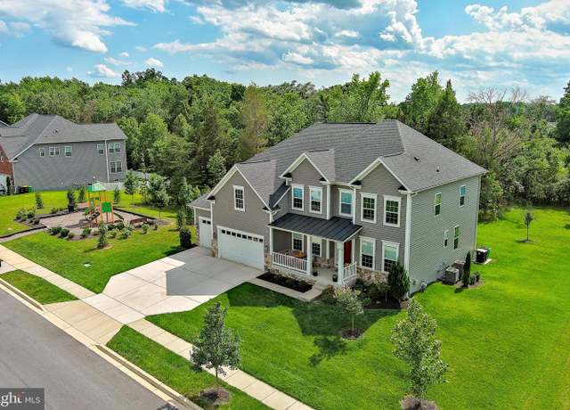 Property at 9805 Kildore Way, Fort Washington, MD 20744, 4 beds, 2.5 baths