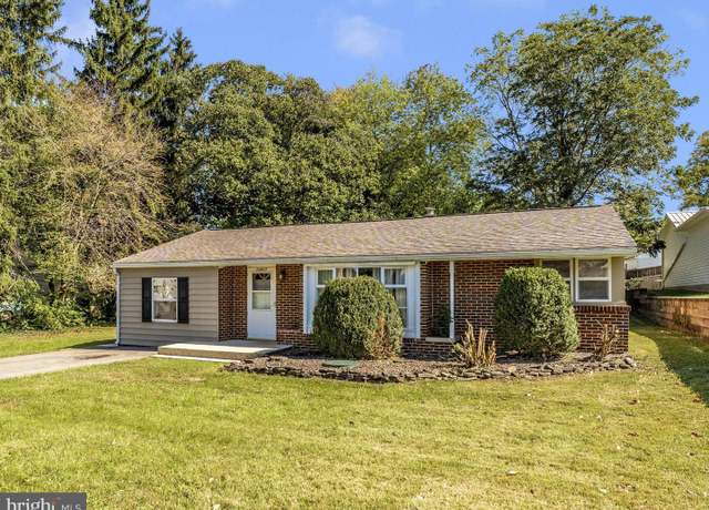 Property at 11817 Patrick Rd, Hagerstown, MD 21742, 3 beds, 2 baths