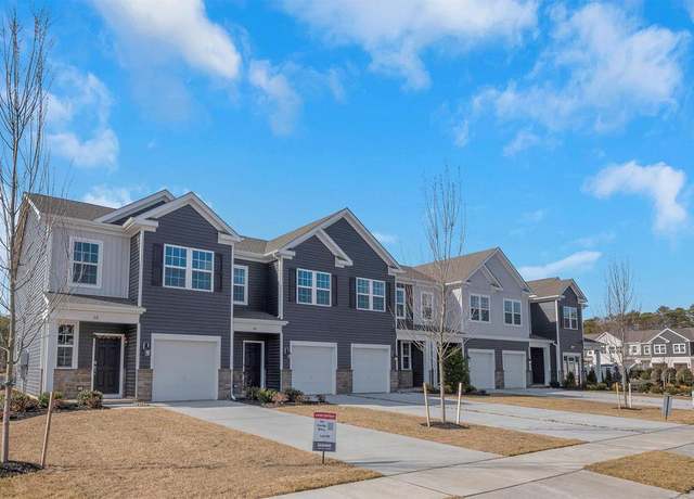 Property at 109 Corolla Dr, Egg Harbor Township, NJ 08234, 3 beds, 2.5 baths