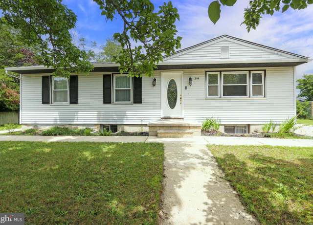 Property at 216 Gray Ave, Egg Harbor Township, NJ 08234, 6 beds, 2 baths