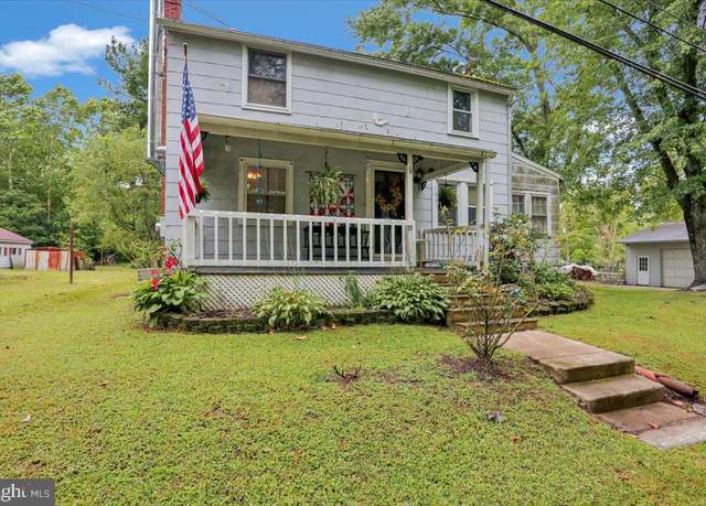 Property at 32 Greshville Rd, Boyertown, PA 19512, 3 beds, 1.5 baths