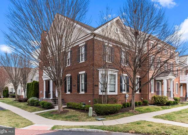 Property at 202 Palmer Aly #62, Newtown, PA 18940, 4 beds, 4.5 baths