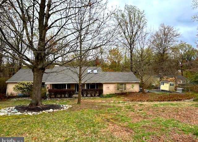 Property at 180 Foxcatcher Ln, Media, PA 19063, 5 beds, 3 baths
