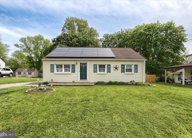 Property at 4414 Chinchilla Ave, Mount Joy, PA 17552, 3 beds, 1.5 baths