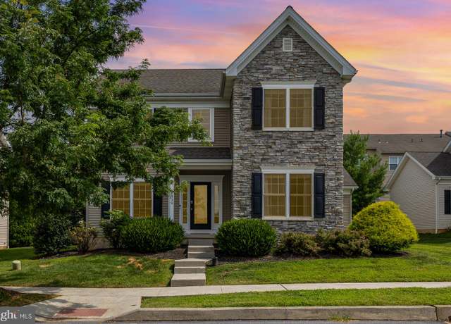 Property at 639 Richmond Dr, Lancaster, PA 17601, 3 beds, 2.5 baths