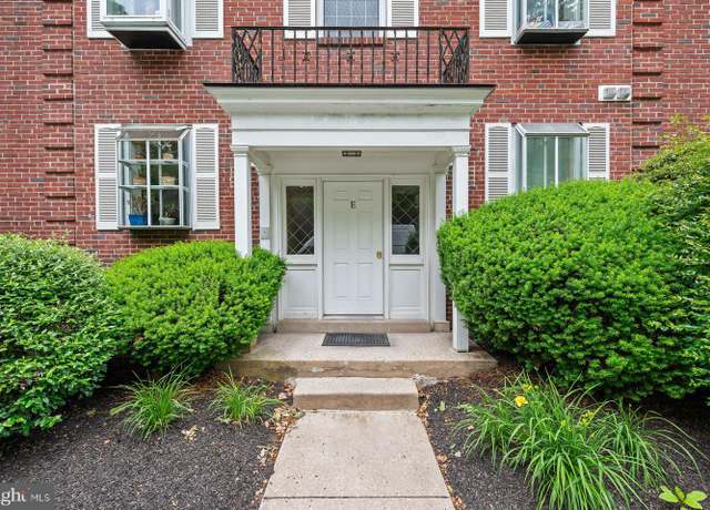 Property at 922 Montgomery Ave Unit E2, Bryn Mawr, PA 19010, 2 beds, 1.5 baths