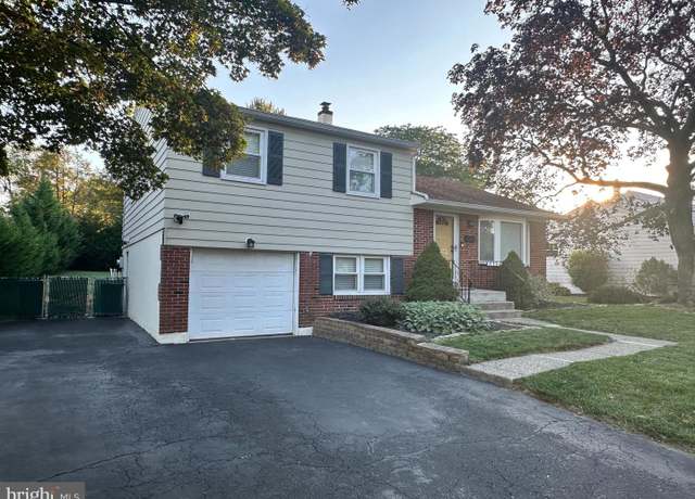 Property at 106 Woodlyn Ave, Willow Grove, PA 19090, 3 beds, 2 baths