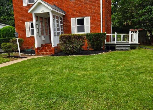 Property at 1008 N Roosevelt St, Arlington, VA 22205, 3 beds, 2 baths