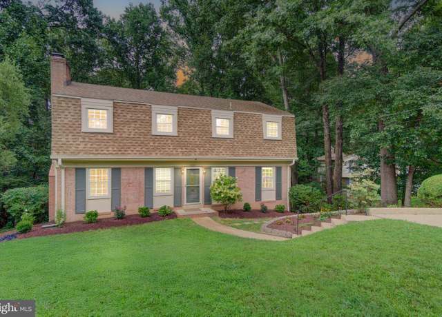 Property at 4601 Tara Dr, Fairfax, VA 22032, 5 beds, 3.5 baths