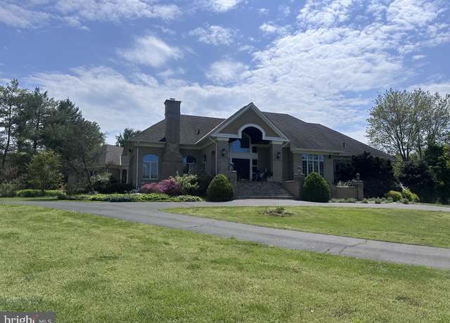 Property at 12040 Wright Ln, Bristow, VA 20136, 5 beds, 3.5 baths