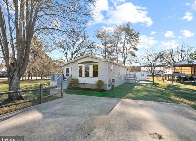 Property at 28363 Roberta Ln, Millsboro, DE 19966, 2 beds, 2 baths