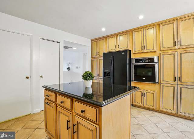 Property at 8001-B Greenspring Way Unit B, Owings Mills, MD 21117, 2 beds, 2 baths