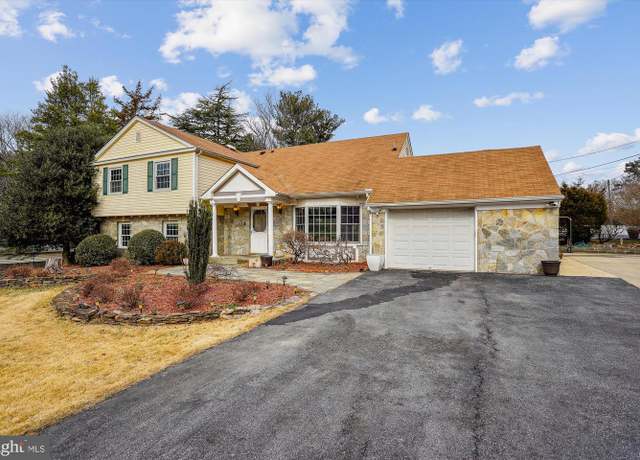 Property at 13201 Locksley Ln, Silver Spring, MD 20904, 5 beds, 3 baths