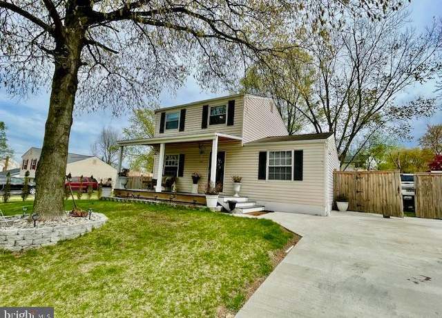 Property at 704 Pritchard Ln, Upper Marlboro, MD 20774, 3 beds, 2 baths