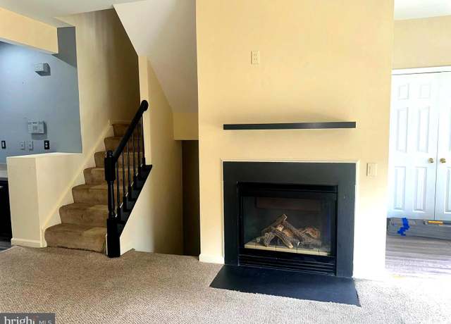 Property at 9807 Woodyard Cir, Upper Marlboro, MD 20772, 3 beds, 3 baths