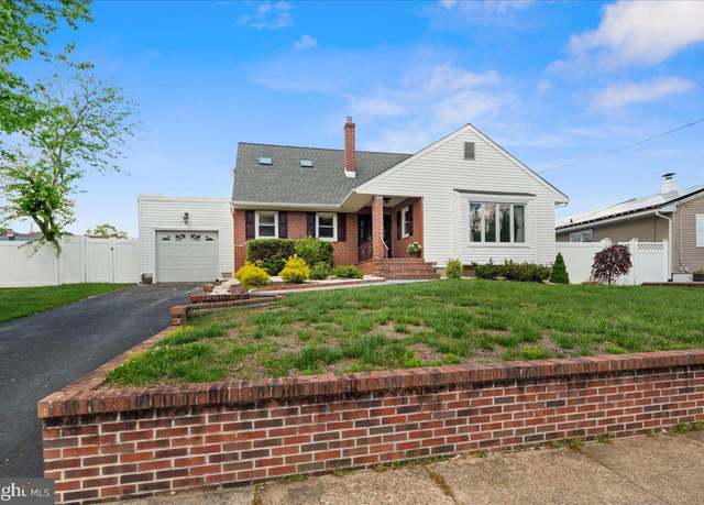 Property at 25 Wesleyan Dr, Hamilton, NJ 08690, 4 beds, 2 baths
