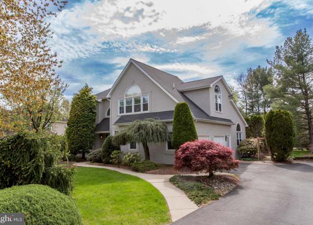 Property at 49 Trailwood Dr, Southampton, PA 18966, 4 beds, 3.5 baths