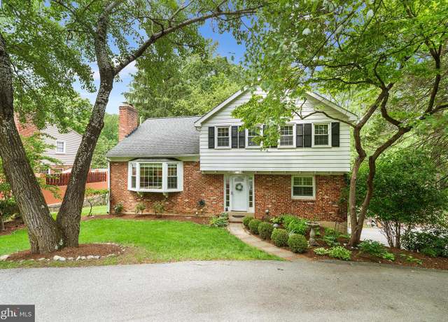 Property at 1579 Russell Rd, Paoli, PA 19301, 4 beds, 3.5 baths