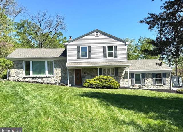 Property at 4617 Custer Dr, Harrisburg, PA 17110, 4 beds, 3.5 baths