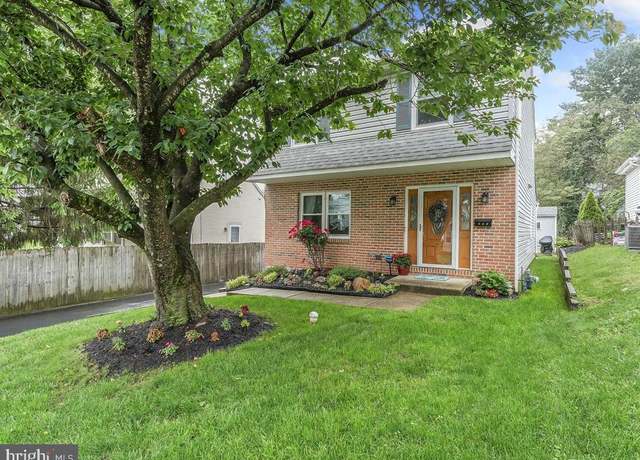 Property at 502 Ryanard Rd, Wallingford, PA 19086, 3 beds, 1.5 baths