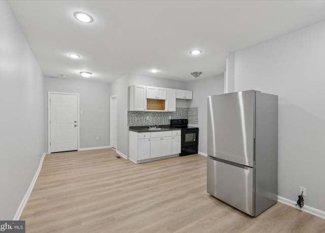 Property at 1809 W Venango St, Philadelphia, PA 19140, 1 bed, 4 baths