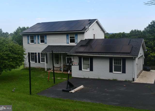 Property at 711 Stallion Dr, Auburn, PA 17922, 4 beds, 3.5 baths