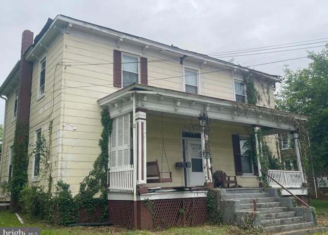 Property at 402 Spencer, Culpeper, VA 22701, 5 beds, 2 baths
