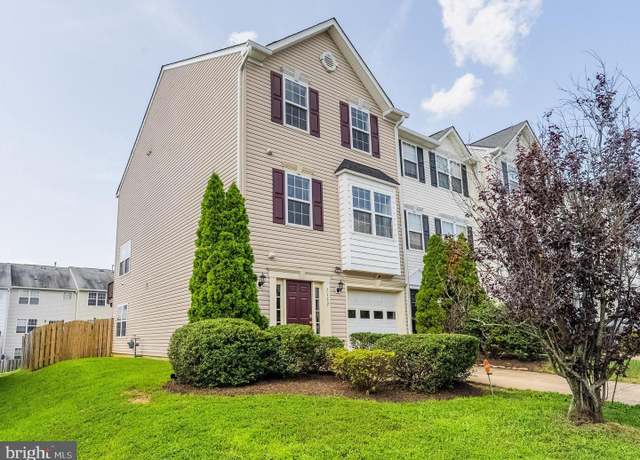 Property at 7132 Wytheville Cir, Fredericksburg, VA 22407, 3 beds, 3 baths